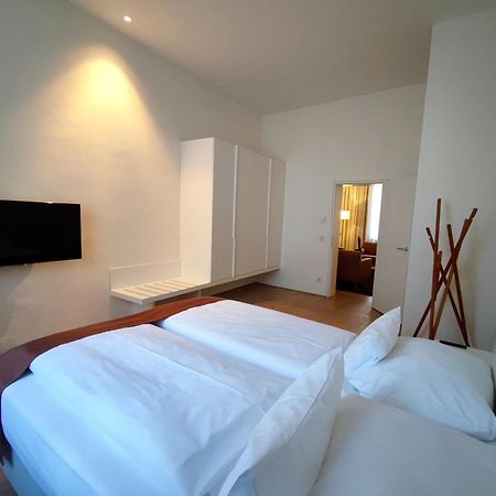 Hotel Am Domplatz - Adult Only Linz Exterior photo